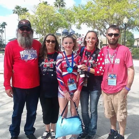 Meet your Posher, Cindy - Picture 1 of 1